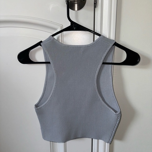 Aritzia Babaton Sculpt Knit Racer Cropped Tank - Cement Blue SIZE M - Picture 2 of 7